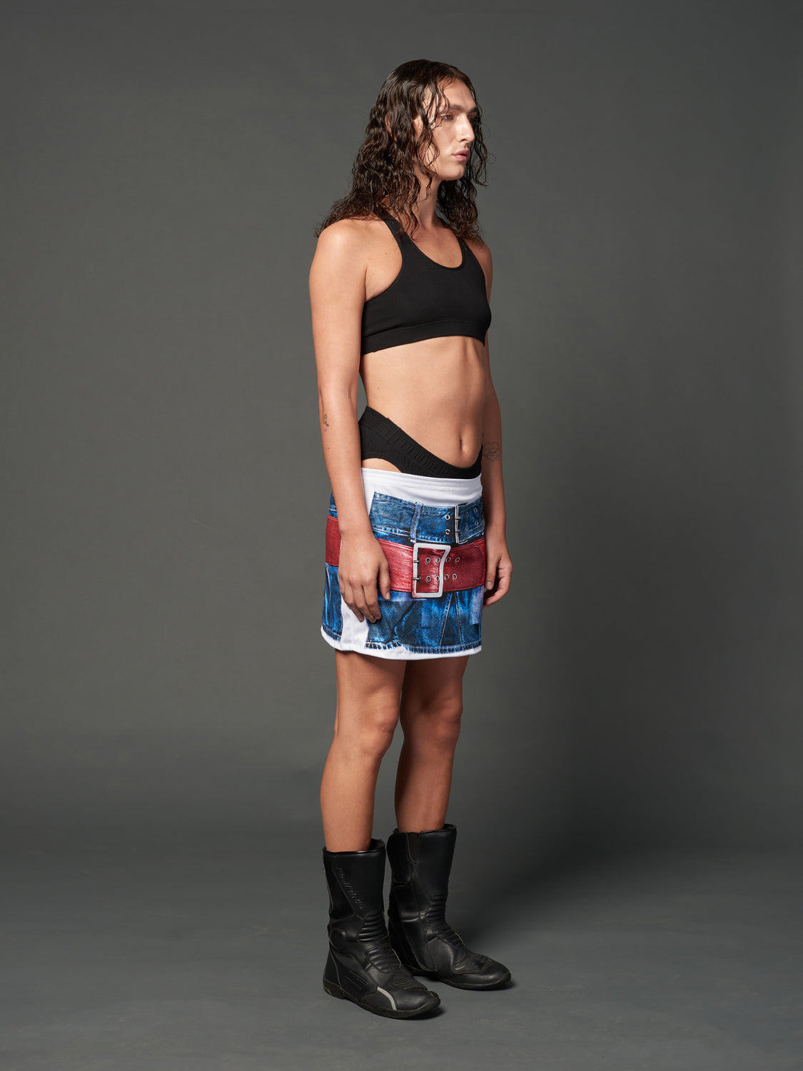 The Belt Skirt – Stark