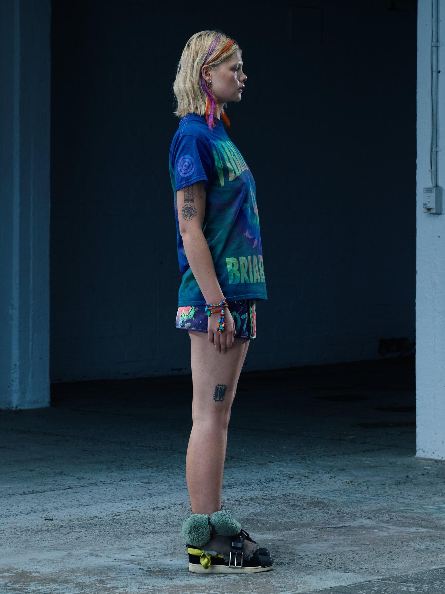 The Vibrations Tee | Navy